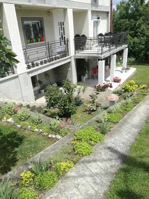 Apartman Bilja Vrnjačka Banja 外观 照片